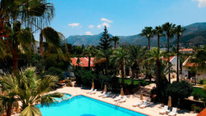 The Almond, Kyrenia