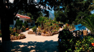 The Almond, Kyrenia